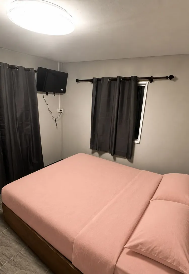 ห้องเตียงควีนไซส์พื้นฐาน
