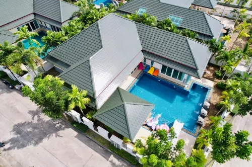 Play  Around Pool Villa Hotels in Amphoe Bang Lamung