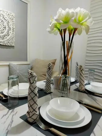 Maya Homestay Putrajaya @ Twelve Отели рядом с достопримечательностью «Masjid Tuanku Mizan Zainal Abidin (Masjid Besi)»