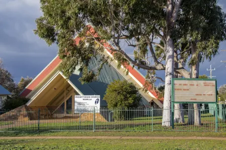 Chillout in Manilla: Relaxing Stay! Book Direct"