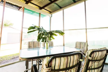 Aussie Chillout - Coal d' Vine Cottage - Cessnock NSW