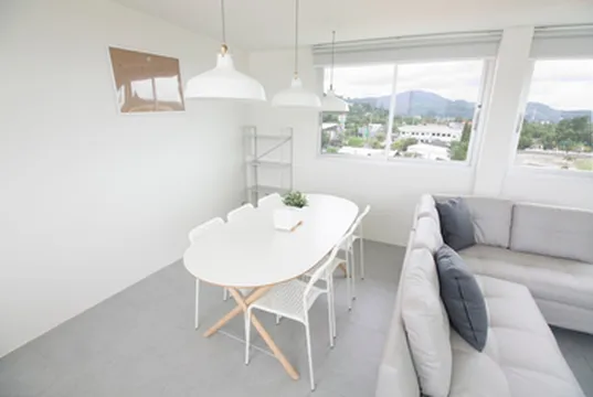 รูปภาพของSpacious 2 Bedrooms 360deg Mountain-View Apartment