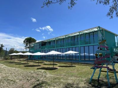 ALAYA BEACH CLUB