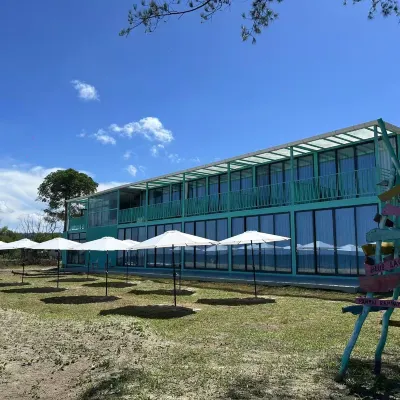 ALAYA BEACH CLUB Hotels near Gereja SIB Tegudon