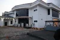 CATHELEA CONVENTION AND SUITES Hotel di 