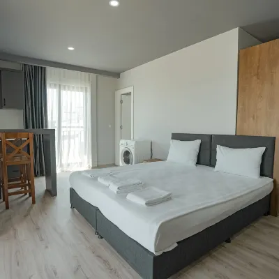 Birpa Kundu Hotel Hotels near Kadriye Beach