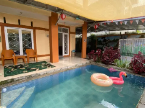 Villa Fathan private pool Hotel a Pacet