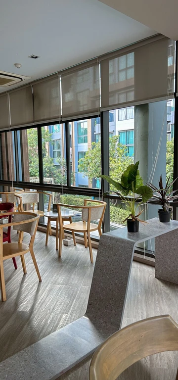 รูปภาพของLuxurious apt near BTS On Nut. Pool and Fitness