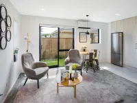 Your Home for Night or a Month! Hotels in Lower Hutt