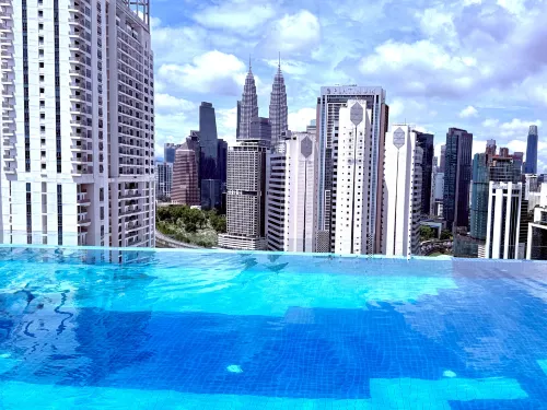 Luxury Majestic Suite KLCC By Classy - 屋上プール