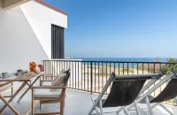 Vacations by the Sea | Sea View by Mondello Bay - อพาร์ทเม้นท์