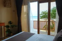 Soluna Siquijor Boutique Resort - parking