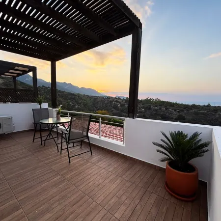 Penthouse Buena Brisa by HolidayKeys