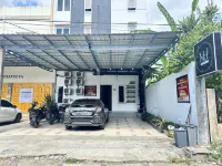 Hotel O Medina House - parkir