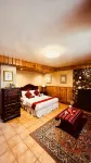 Mountain Lodge Hotel and Restaurant - parking