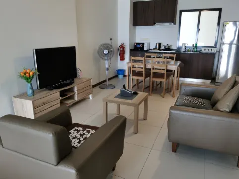 1房1廁高樓套房度假屋 丹絨道光酒店