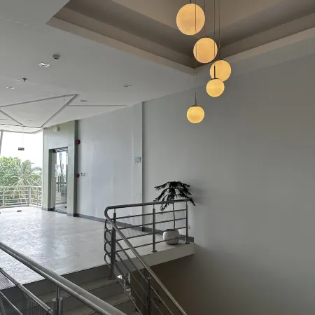 The Greenhive Hotel Inc.