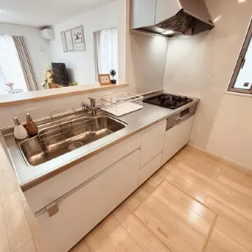 ZZOKIAI Orange Sunglow!Only 30 seconds walk to seaside!Maximun 10 perple!