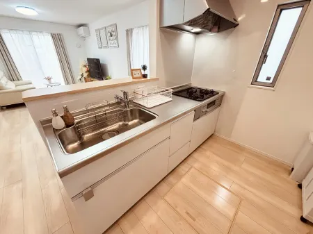 ZZOKIAI Orange Sunglow!Only 30 seconds walk to seaside!Maximun 10 perple!