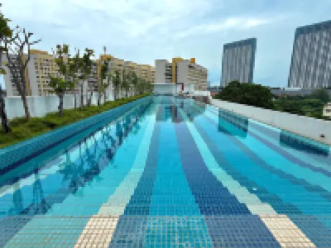 Landmark Seaview Cozy Family Suite w/Balcony•6 Pax