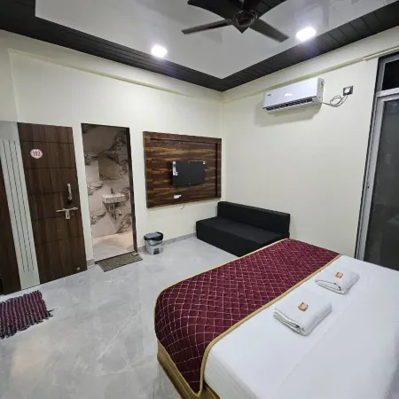 Soham Resort Diveagar Отели в г. Дивеагар