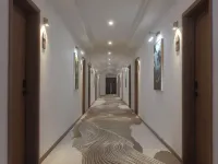 Lao Blossom Boutique Hotel Hotels near Cross River Ferry