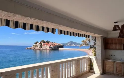 Four bedroom beach apartment Sveti Stefan - 公寓