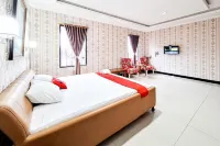 RedDoorz at Alvaro Butik Hotel Citeko Puncak
