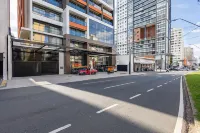 MUV Residence | Lumen Stay 1601 - 停車場