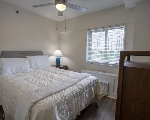 Prime 2bdr Downtown Nashville Unit - Walk to Broadway and Music City Center 賴曼禮堂（Ryman Auditorium）附近的飯店