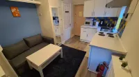 Private Apartment (Flat 3) - Апартаменты