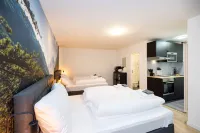 Modern apartments in the city centre - Homestays
