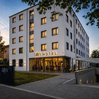 Lillys Hotel München Отели рядом с достопримечательностью «ФК Бавария Мюнхен»