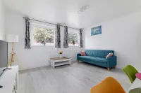 A Stunning Flat in London, Gants Hill Hotels in Ilford