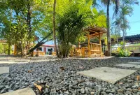 New Breakers Hotel Rawai Hotel in zona Spiaggia Laem Ka