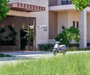 Marassi Boutique Hotel-Blanca Hotel dekat Seashell