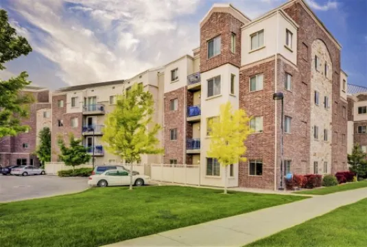 1-Bedroom Condo in the Heart of the City