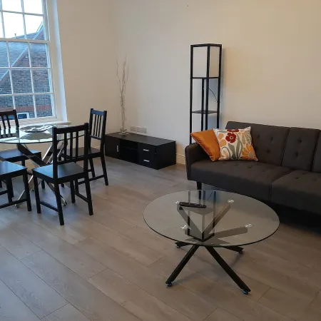 Unique 2 Bedroom Flat in the Heart of Reading!