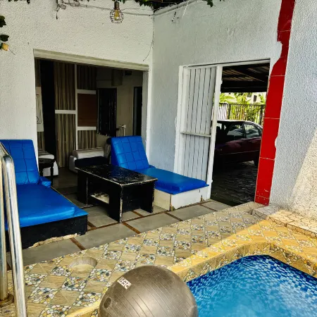 La Castrol Hotel Apartments