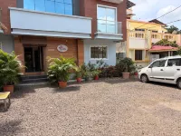 Siddhivinayak Executive Lodging Wai - Airport Shuttle