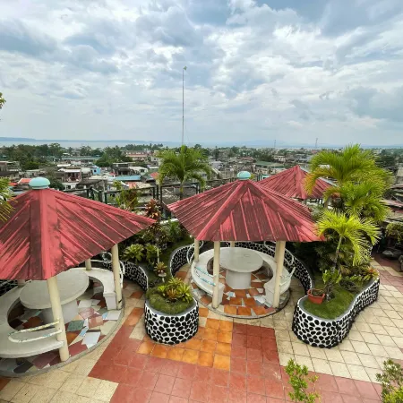 Tabaco Gardenia Hotel
