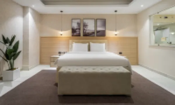 George Residence TLC