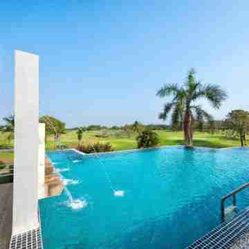 Uniland Golf & Resort Fitness & Recreational Facilities