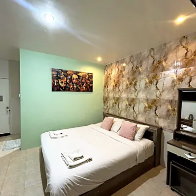Fora Boutique Hotel โรงแรมใกล้ตลาดวัดกะรน