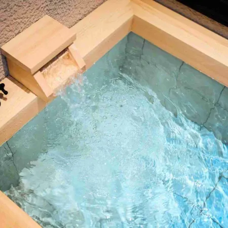 OKADOYA Osaka Kishinosato-tamade “Sky Window SPA”