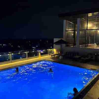 Azure Luxury Appartment Fitness & Recreational Facilities