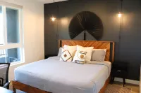 Bright&Cozy Getaway W/Pool Parking near Disneyland - Apartments