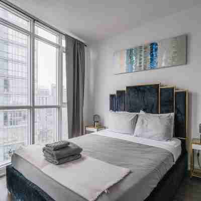Downtown Toronto luxury condos Rooms
