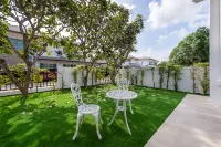 SeaBreeze Grand Pool Villa Pattaya - Villas