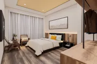 MAI HOTEL - Near Bui Vien Street